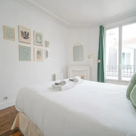 Apartment Proche Vaugirard - Sauge *